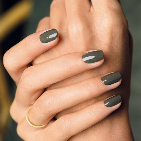 MANUCURIST - Long-Lasting Nail Polish - Khaki