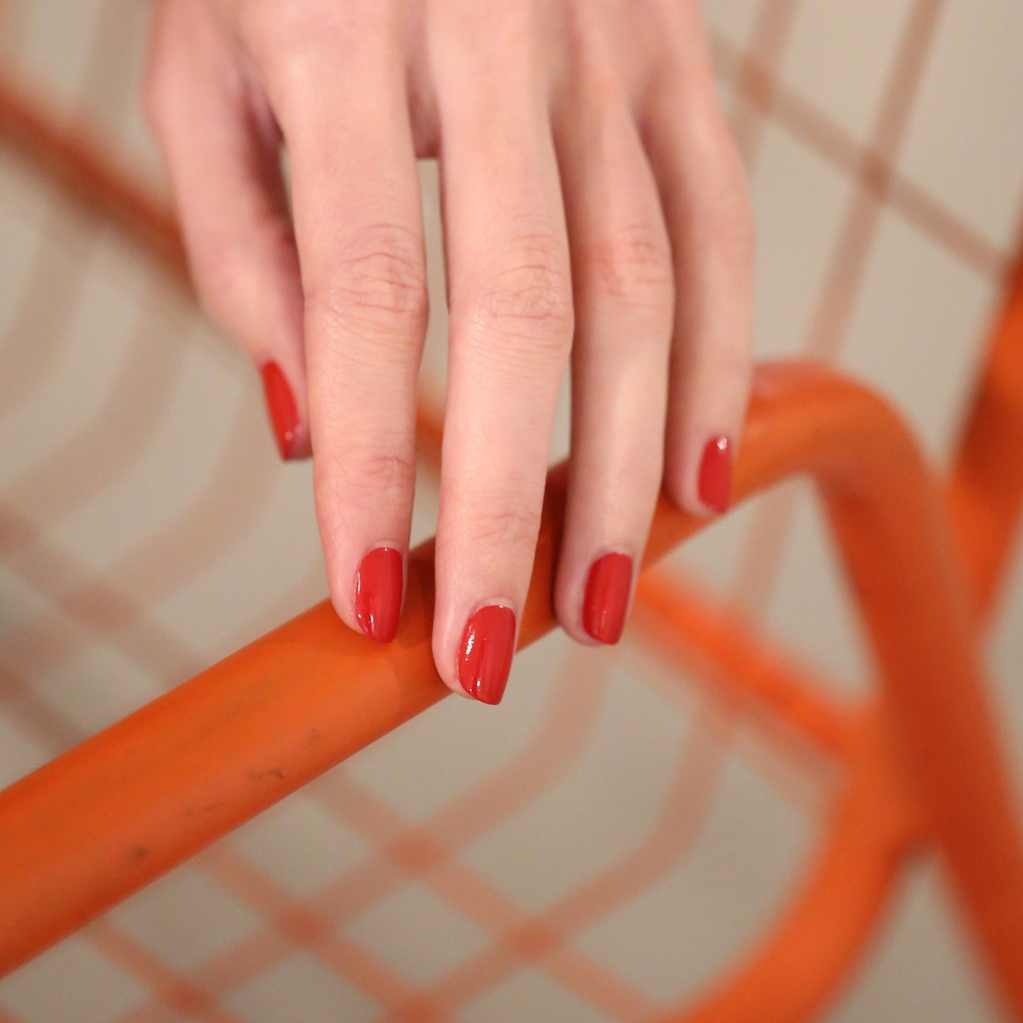 MANUCURIST - Long-Lasting Nail Polish - Poppy Red