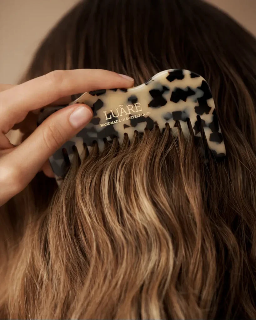 LUARE - The Coastal Comb