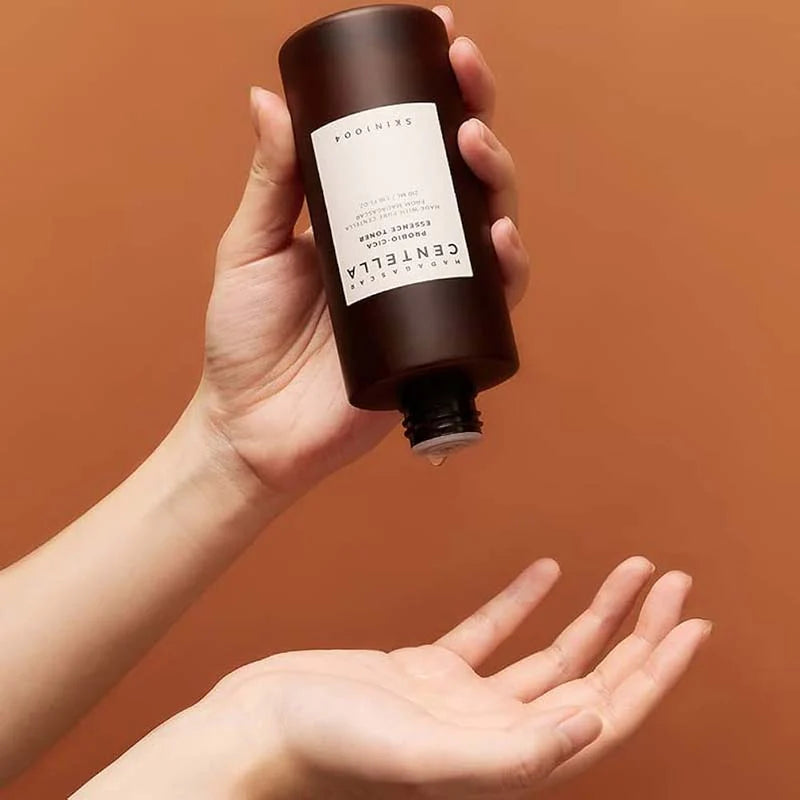 SKIN1004 - Madagascar Centella Probio-Cica Essence Toner - 210ml